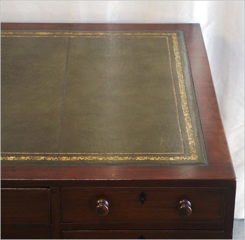 2001 Early 19thC Colonial Pedestal Desk (5)